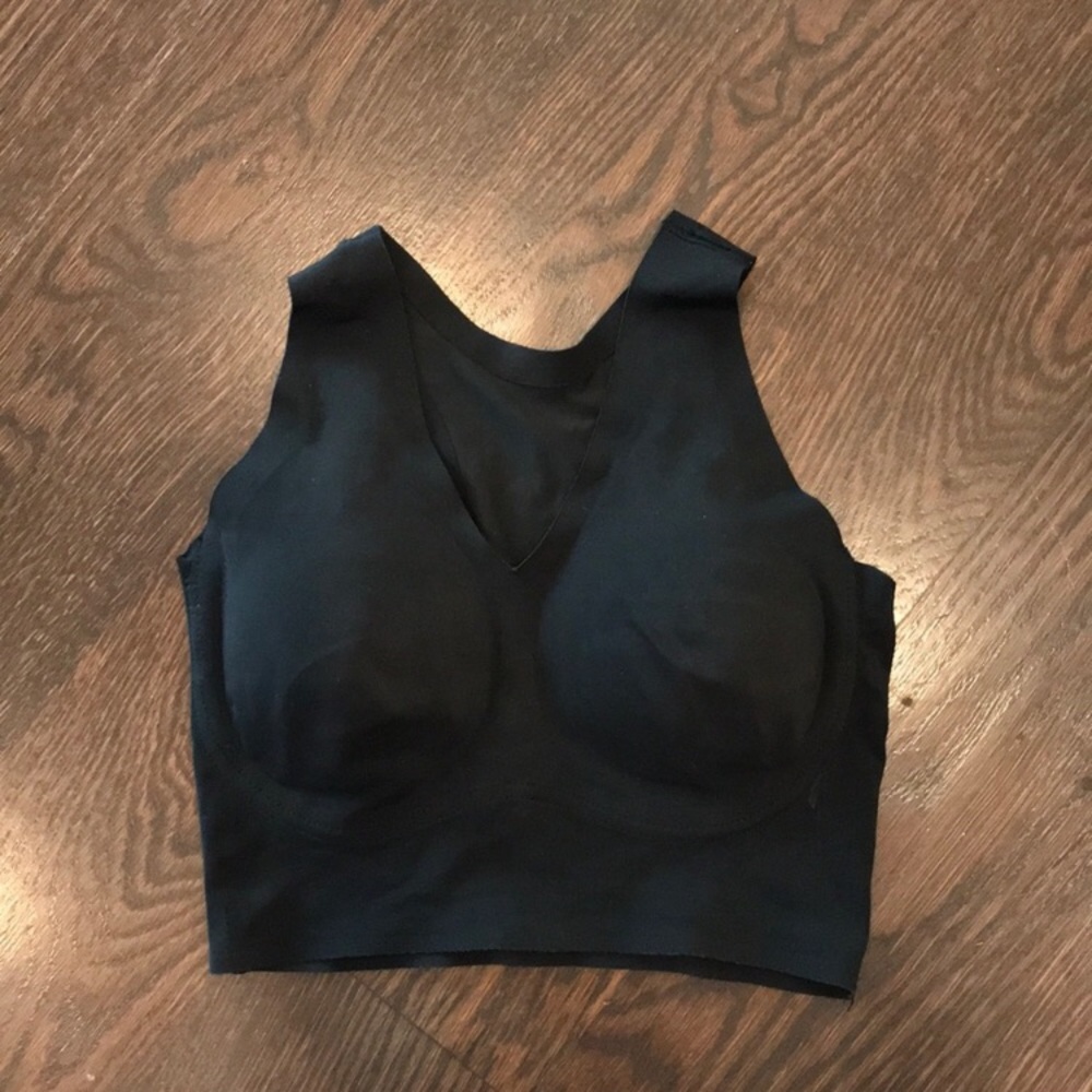 TRUE & CO. NEW True Body Lift V-Neck Racerback Bra